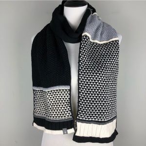 Smartwool black/white/grey scarf.